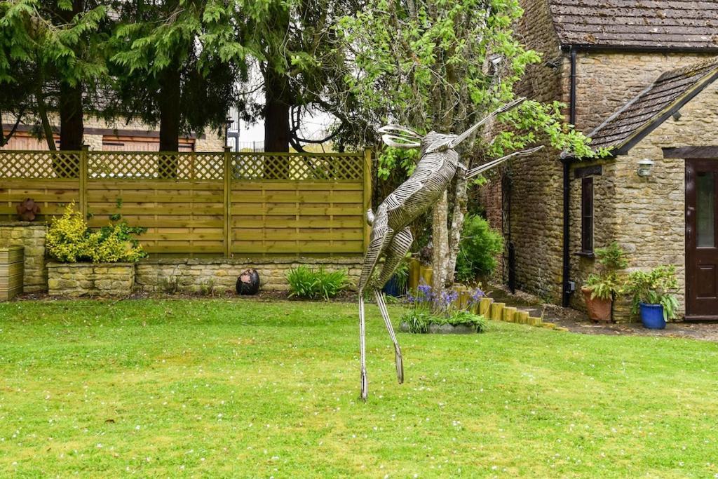 The Lookout At Cloatley Meadow Apartment Hankerton