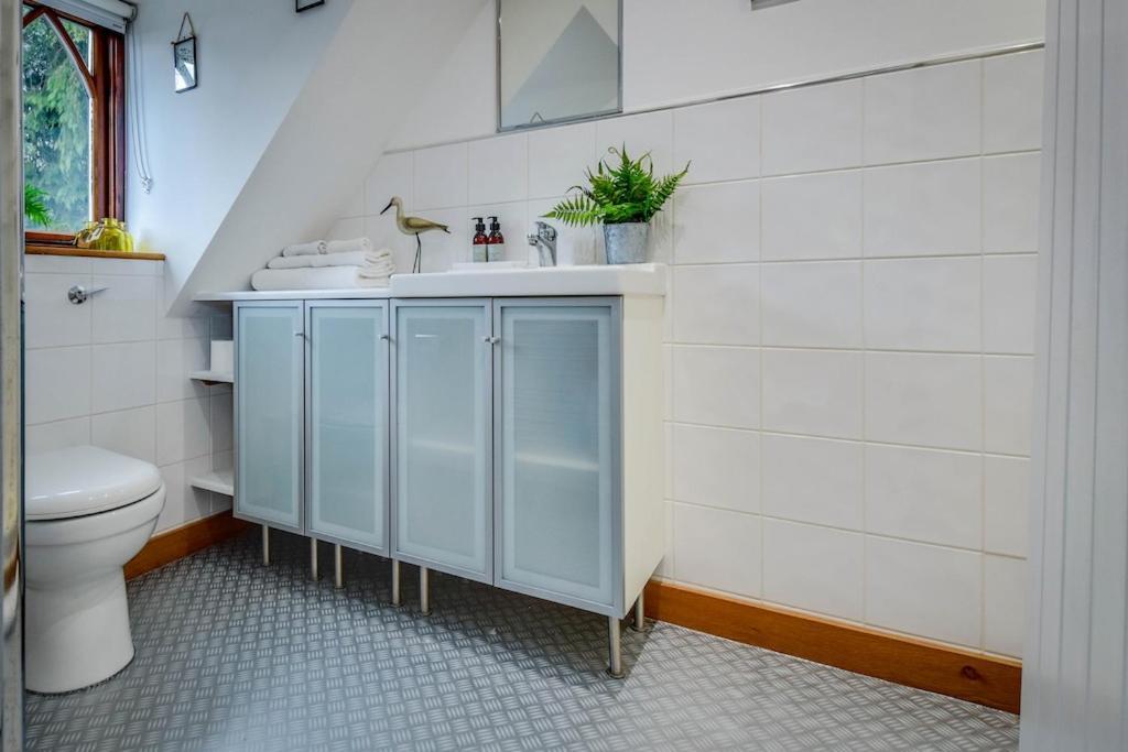 Apartment The Lookout At Cloatley Meadow Hankerton